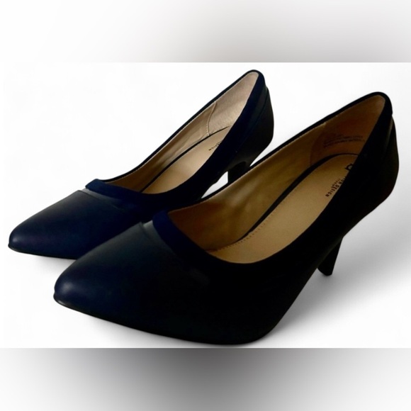 Boston Design Studio Pumps Heels
Elegant Blue - Picture 2 of 3